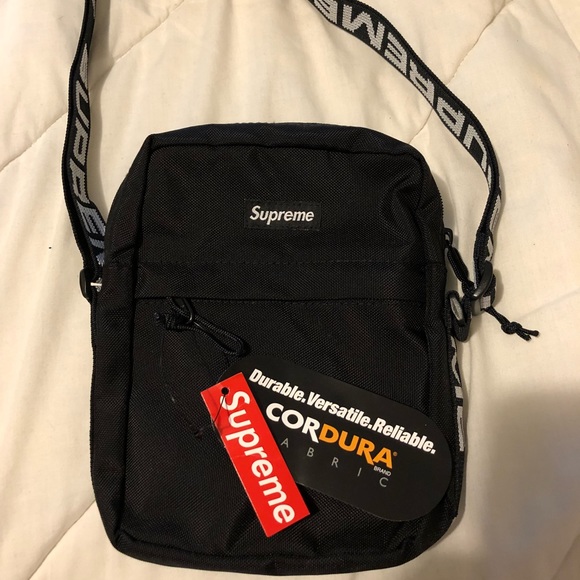 ss16 supreme shoulder bag